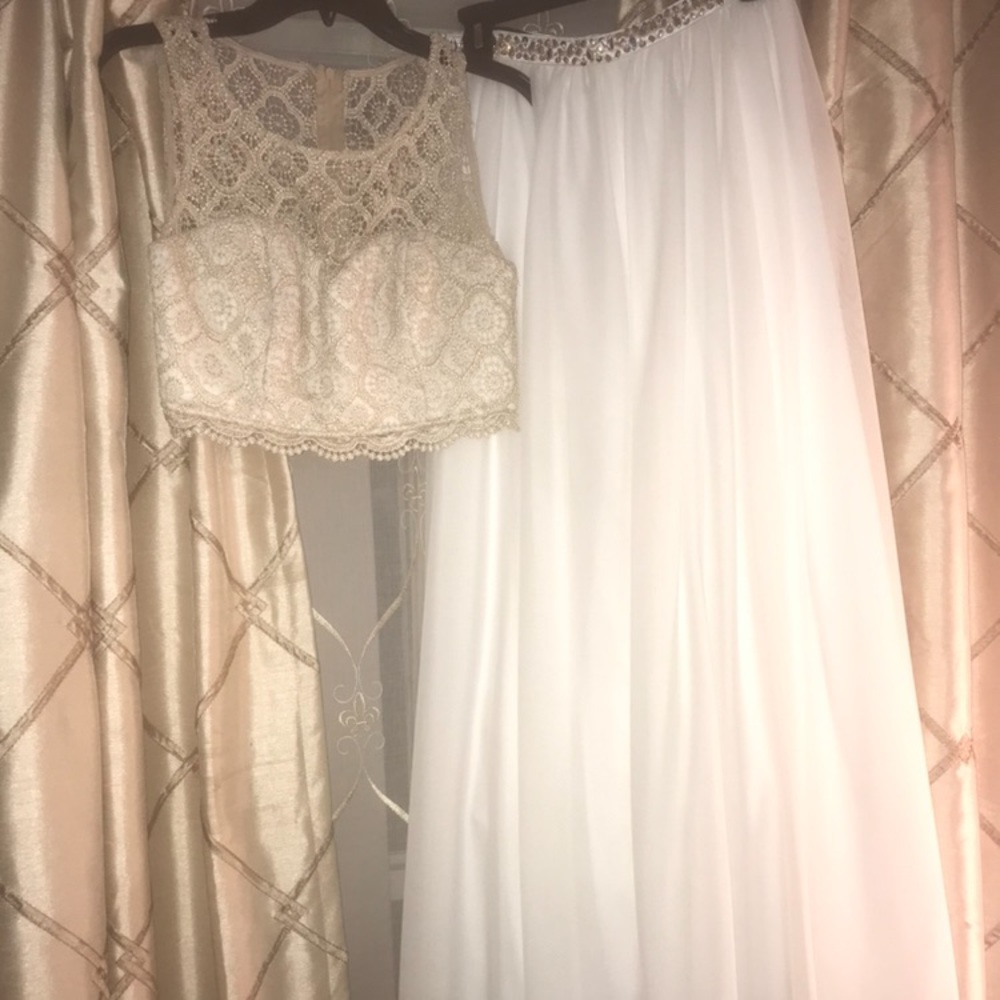 2 piece White And Gold dress